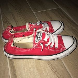 Red low top converse!!